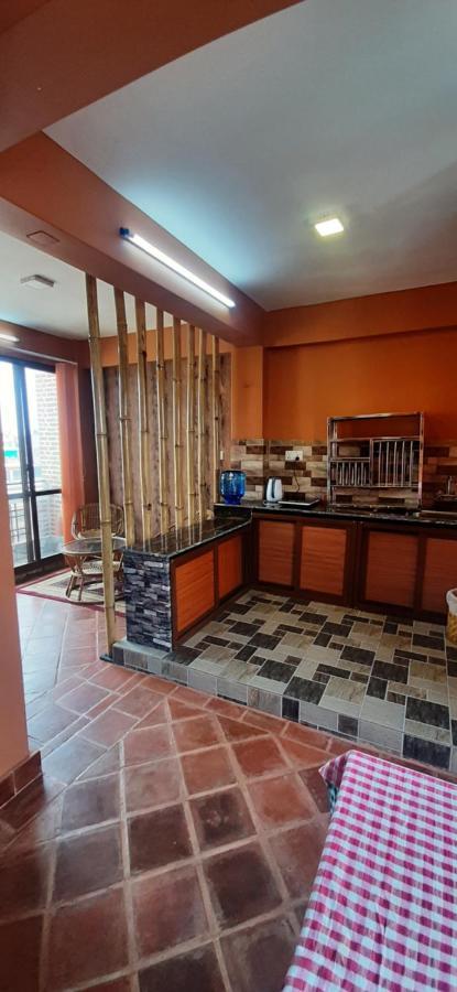 Looniva Guest House Lalitpur المظهر الخارجي الصورة